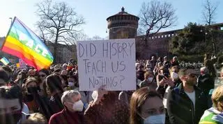 Manifestacja przeciwko wojnie w Ukrainie