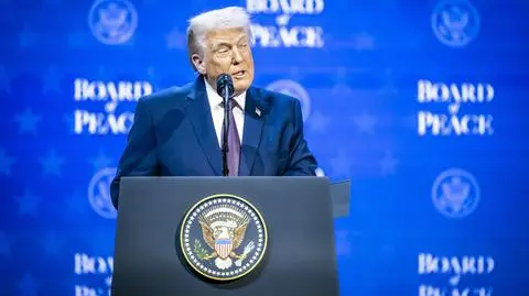 Trump dziękuje Nawrockiemu w trakcie przemówienia inaugurującego Radę Pokoju