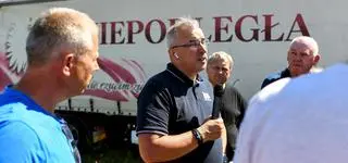 Zrzutka na kłamstwo. Historia pewnej internetowej zbiórki