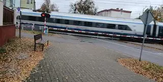 Przejazd kolejowy w centrum Iławy