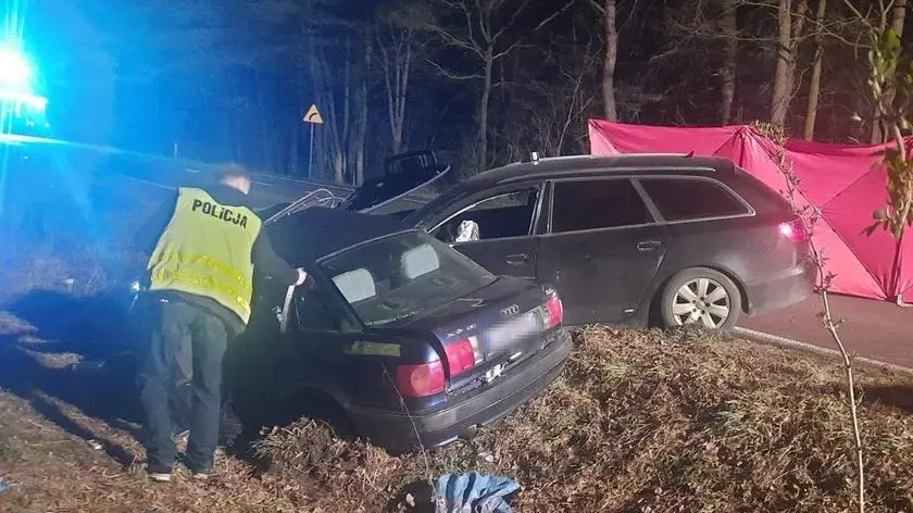 Zderzenie dwóch aut. Nie żyje 63-latka