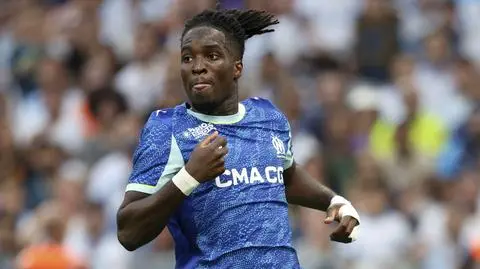 Brutalna sprzeczka w szatni. Wyrzucony z klubu piłkarz dołączył do zespołu Polaka