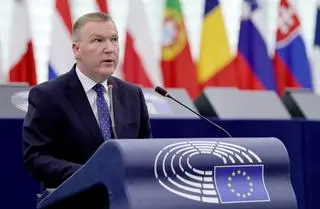 Unijny komisarz odpowiedzialny za praworządność Michael McGrath 