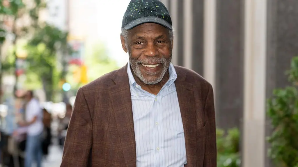 Danny Glover