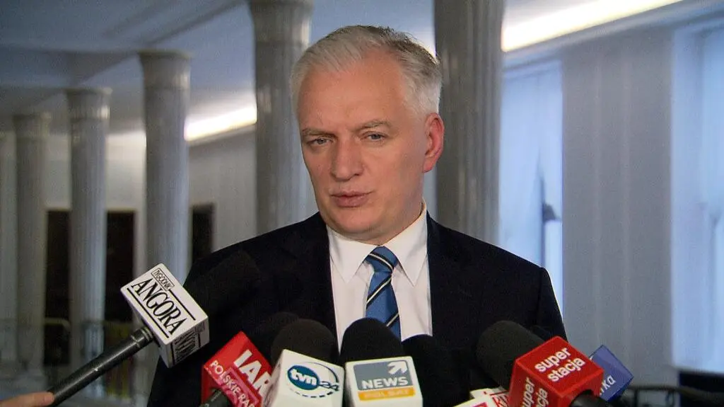Paradoksem jest że cios postkomunistom zadali neokomuniści