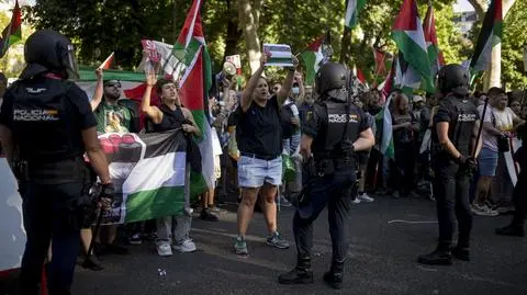 Światowe władze kolarskie uderzają w Hiszpanię. "Niedopuszczalne"