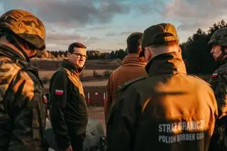 Mateusz Morawiecki z wizytą na granicy polsko-białoruskiej