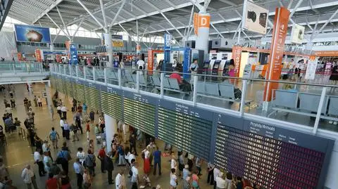  Terminal odlotów w Porcie Lotniczym im. Fryderyka Chopina 