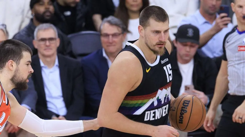 Tego NBA nie widziała. Spektakularny rekord Jokicia 