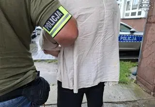 Dźgnął obcokrajowca nożem w pierś, bo tamten siedział w barze i nie chciał wyjść