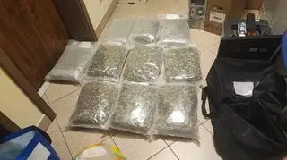 53 kilogramy narkotyków za ponad trzy miliony złotych. Zatrzymano pięć osób