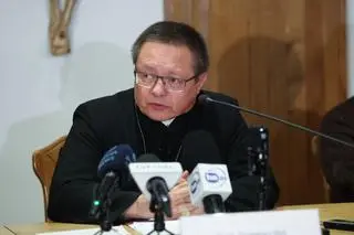Kard. Ryś powołał komisję ds. nadużyć seksualnych w łódzkiej archidiecezji