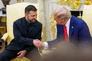 Wołodymyr Zełenski i Donald Trump w Gabinecie Owalnym (18.08.2025)