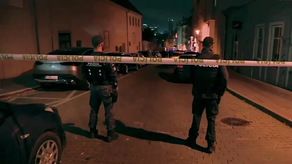 Niebezpieczna sieć, która roznosi terroryzm. "Strzelał z bliska, byliśmy bez szans"