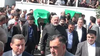 Pogrzeb Azerów pobitych w Rosji 