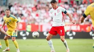 Gwiazdy do szatni, debiutanci na boisko. Zdecydowana reakcja Urbana 