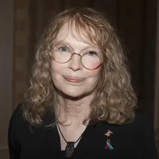 Mia Farrow 