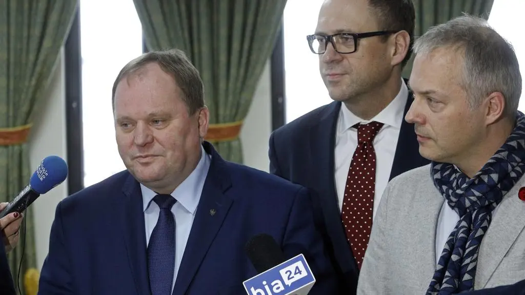 Informuję że złożyłem deklaracje o przystąpieniu do partii Porozumienie