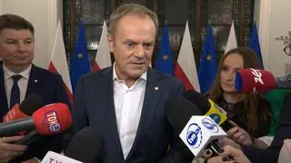 Donald Tusk w rozmowie z dziennikarzami