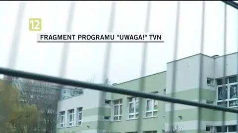 uwaga 2 TICKER