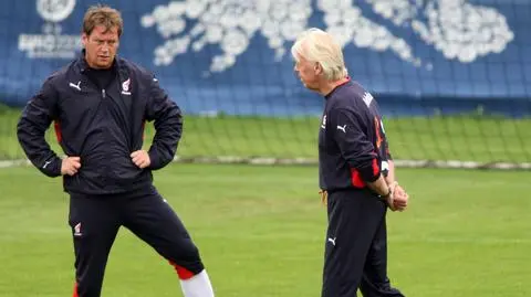 Już Beenhakker widział w nim selekcjonera. Droga Urbana do kadry