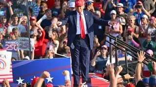 Donald Trump na wiecu w Iowa