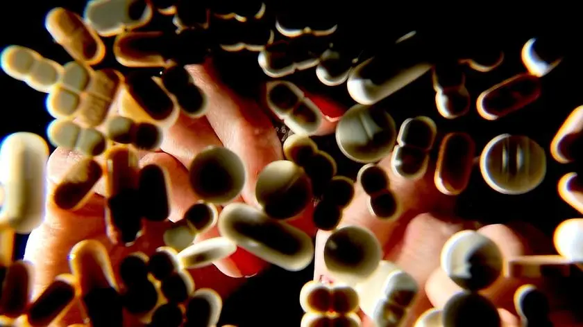 Fałszywe leki, prawdziwe ofiary. GIF ostrzega