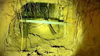 Podkop po polsko-białoruską granicą został wykryty w czwartek w okolicach Narewki