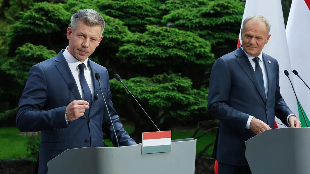 Donald Tusk, Peter Magyar