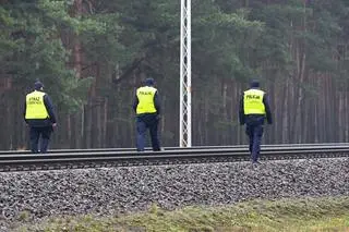 Prace naprawcze przy sieci trakcyjnej pomiędzy stacjami Puławy-Azoty i Puławy Chemia