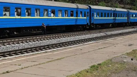 Pociąg trafiony przez rosyjską rakietę