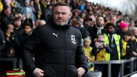 Piłkarzem był wybitnym, trenerem niekoniecznie. Stracił kolejną pracę