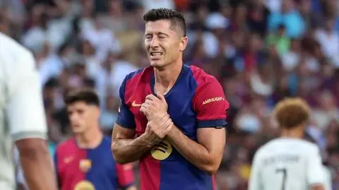 Zepsute święto Barcelony. Lewandowski z grymasem bólu