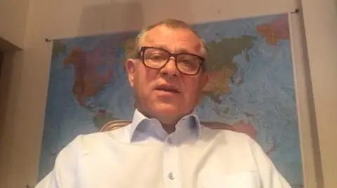 "Szpitale we Włoszech przypominają twierdze". Polski aktor stracił szwagra, drugi walczy o życie