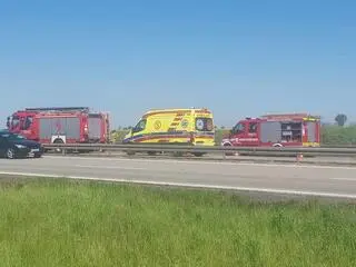 Na miejscu działają służby