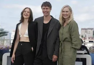 Renate Reinsve, Halfdan Ullman Tøndel, Ellen Dorrit Petersen