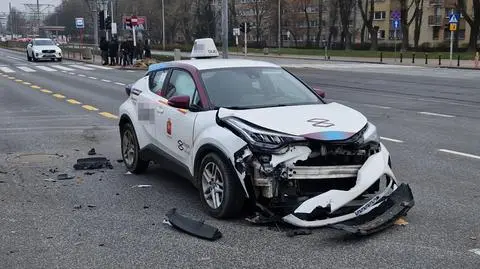 Zderzenie aut w alei Krakowskiej 