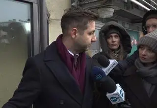 Jaki "jest przekonany", ale szef "harcerzy" miał wejść tylnymi drzwiami