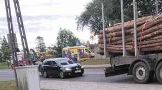 Sześciolatek wpadł pod koła jadącej ciężarówki