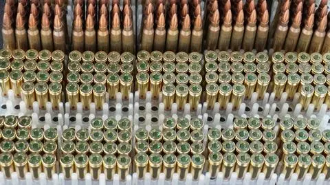 amunicja shutterstock_2656357053