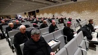 Biskupi zebrani podczas 396. Zebrania Plenarnego Konferencji Episkopatu Polski w Sali Papieskiej na Jasnej Górze w Częstochowie