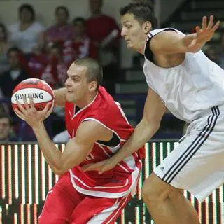 Iwo Kitzinger rozegrał 28 meczów w reprezentacji Polski