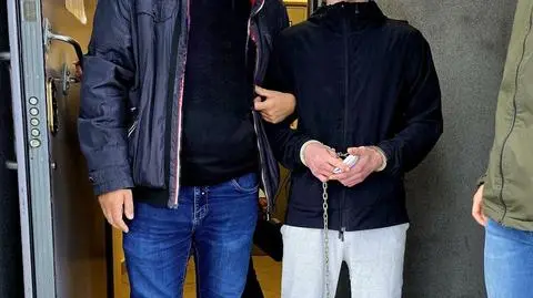 21-latek zaatakował policjanta