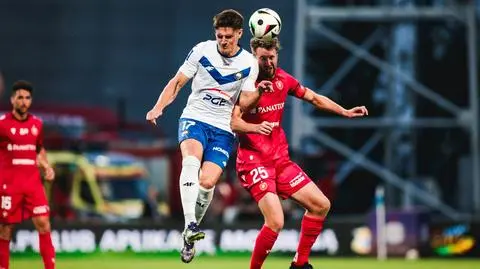 Remis na zakończenie kolejki. Piękny gol Widzewa