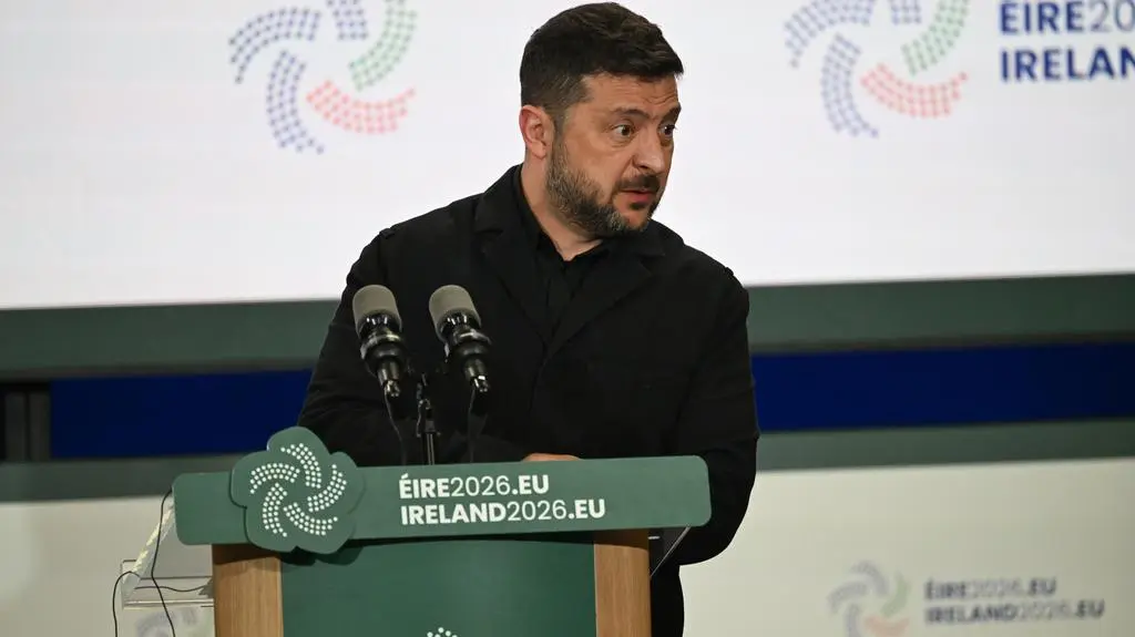 Wołodymyr Zełenski na konferencji prasowej w Dublinie