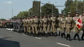 Ruszyła wielka defilada