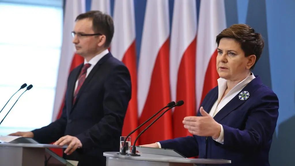 "Poprosiłam ministra o zbadanie tej sytuacji". Szydło o taśmach Kulczyk-Graś