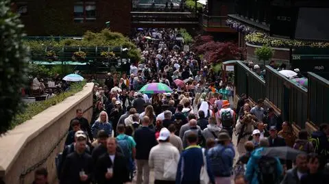 Prześladowca tenisistki chciał kupić bilet. Na trybuny nie wejdzie