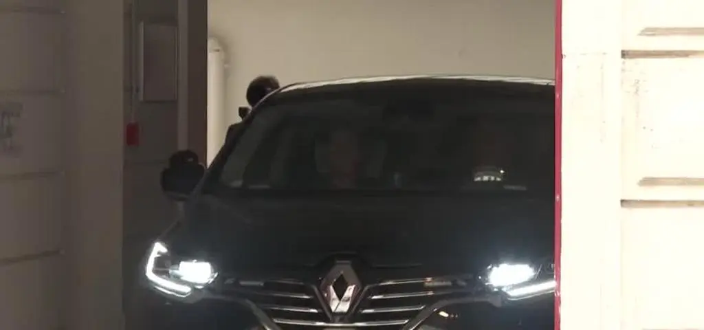 Nicolas Sarkozy idzie do więzienia