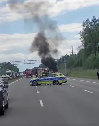 Pożar radiowozu na A1
